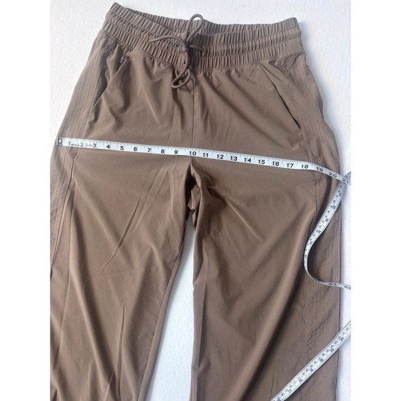 Athleta Avenue Wide Leg Drawstring Crop Pants Taupe Brown Travel Size 6 NWOT - Picture 3 of 12